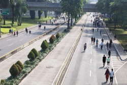 Jakarta Mulai Normal, Warga Padati CFD Sudirman