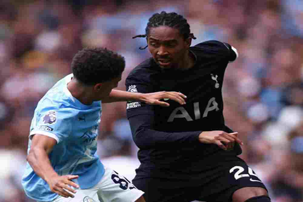 Djed Spence Jadi Pemain Islam Pertama yang Gabung Timnas Inggris