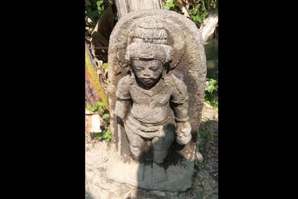 Warga Seyegan Temukan Arca Saat Memancing