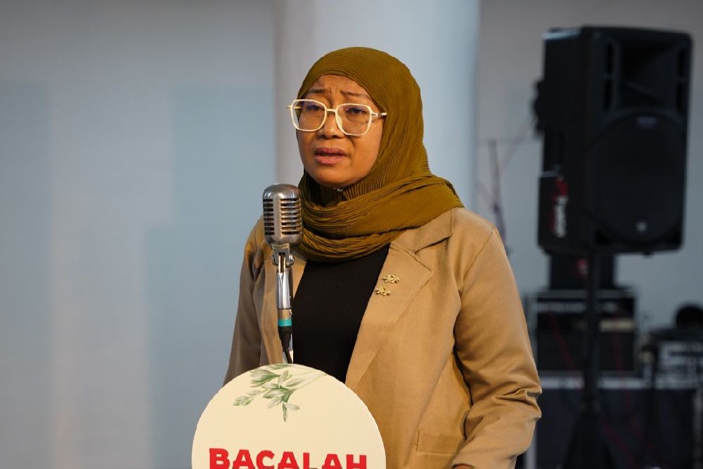 Rumah Sastra Evi Idawati Pentaskan Sindikat Tuak Perempuan di FTPY 2025