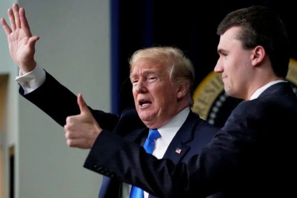 Profil Charlie Kirk, Loyalis Donald Trump yang Tewas Ditembak