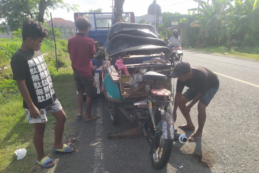 Bentor Tertabrak Avanza di Jalan Parangtritis, Pengemudi Meninggal Dunia