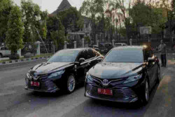 Bupati-Wabup Boyolali Pinjamkan Mobil Dinas untuk Warga Menikah