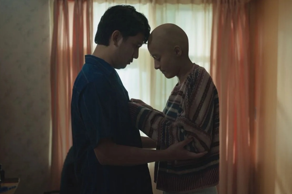 Cinta dan Perjuangan Lawan Kanker di Film Sampai Titik Terakhirmu
