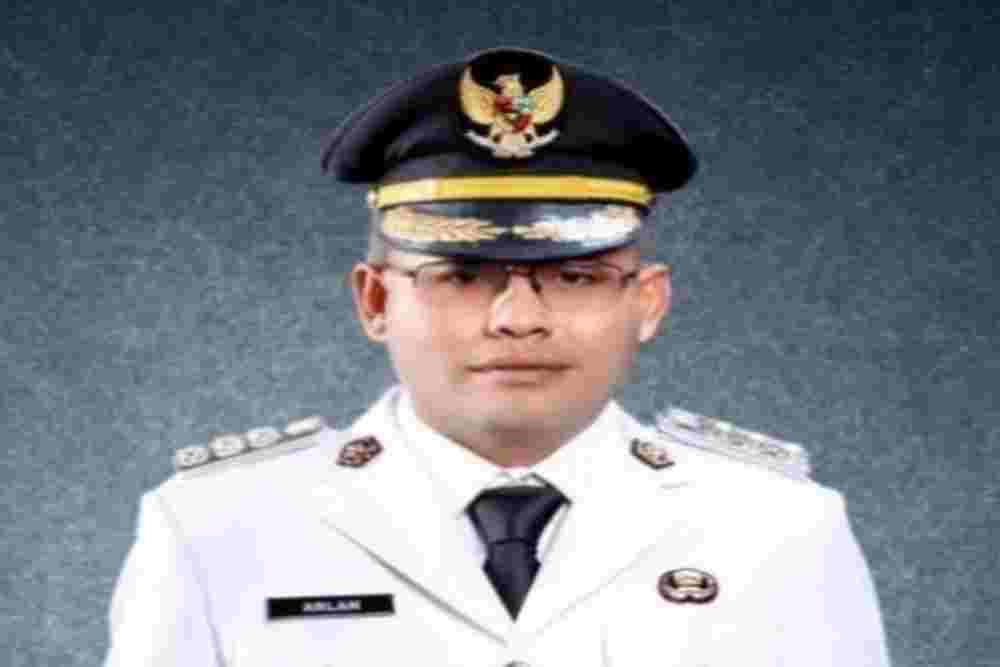 Viral Kepsek Roni Dicopot, Wali Kota Prabumulih Terancam Sanksi
