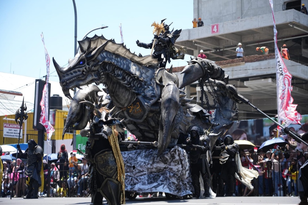 Magelang Ethno Carnival 2025 Meriah, Ribuan Warga Tumpah Ruah