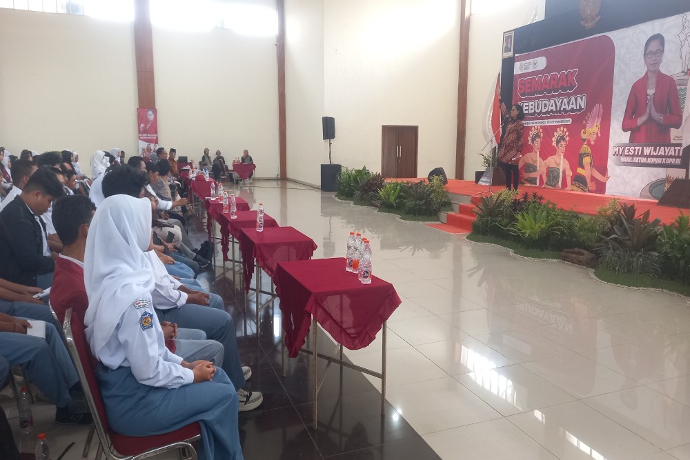 873 Siswa Kulonprogo Peroleh Beasiswa PIP, DPR RI Siap Mengawal