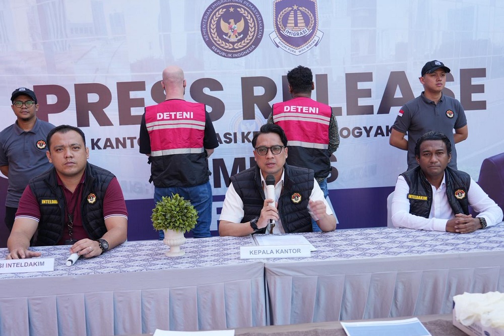 Langgar Peraturan Keimigrasian, Empat WNA di DIY Dideportasi