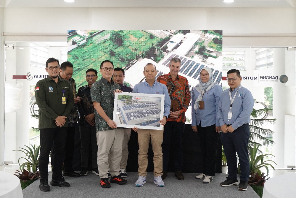 Danone SN Indonesia Resmikan Penggunaan PLTS Atap di Pabrik Prambanan