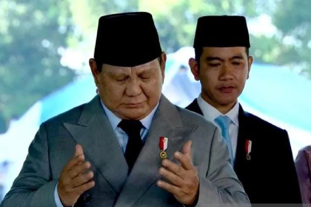 Peringati Hari Kesaktian Pancasila, Presiden Prabowo Berdoa di Lubang Buaya