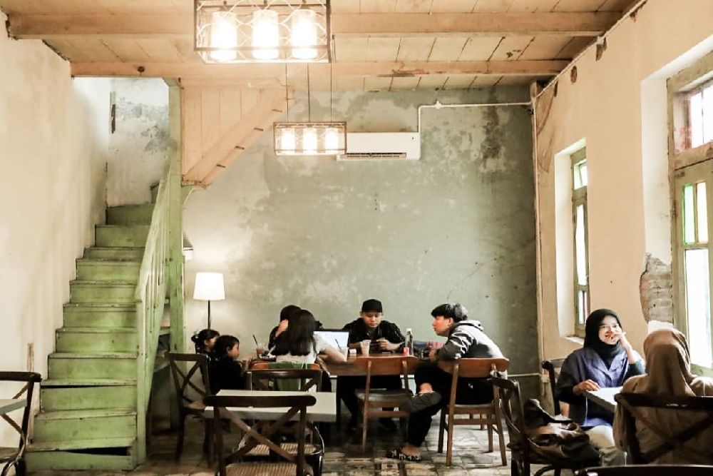 5 Tempat Nongkrong sambil Ngopi di Jalan Slamet Riyadi Kota Solo
