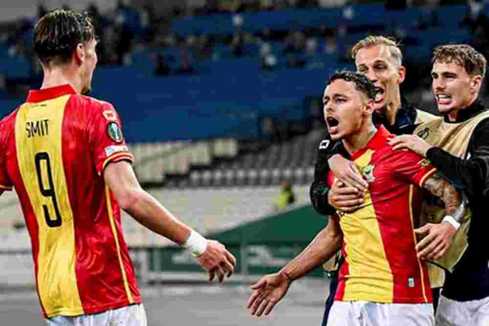 Cetak Dua Asisst, Dean James Mendapatkan Sanjungan dari Media Belanda