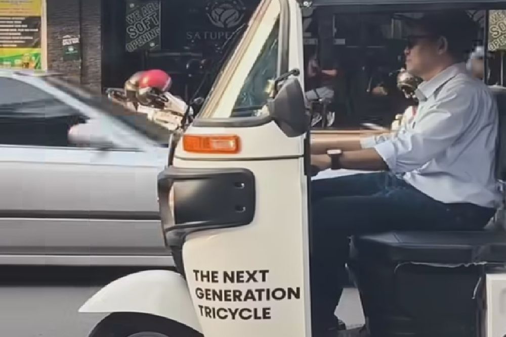 Setelah di Jogja, Moda Transportasi Roda Tiga Viral di Solo