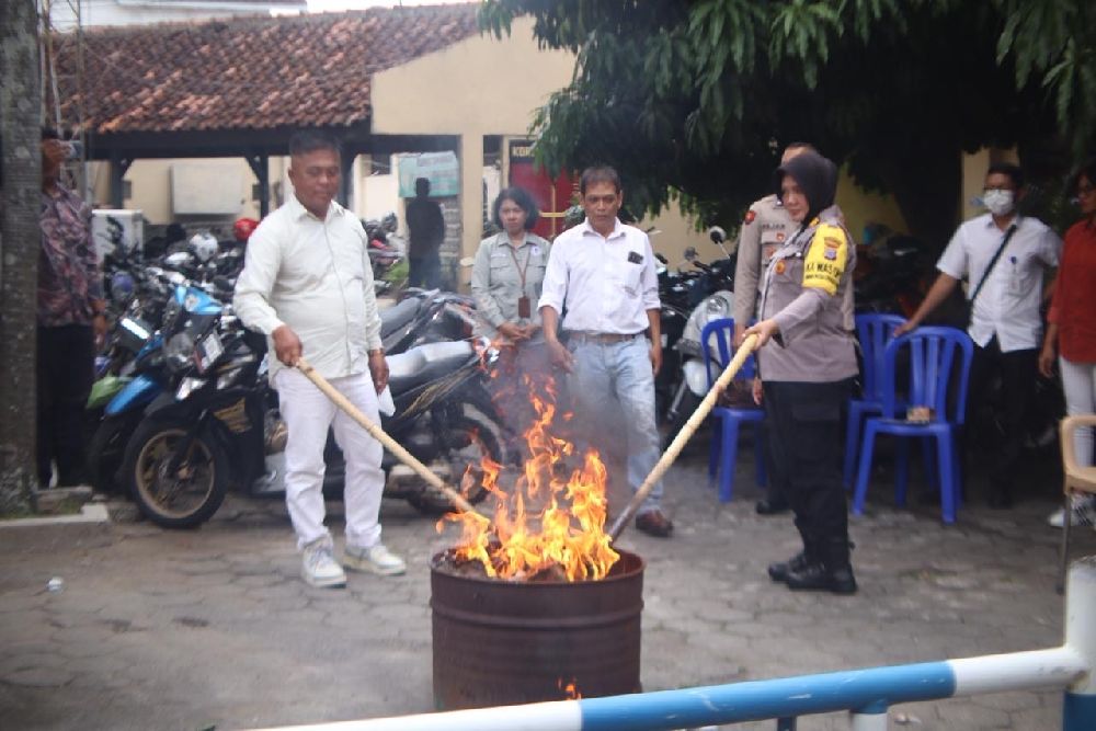 Polresta Jogja Musnahkan Narkotika Tembakau Sintetis