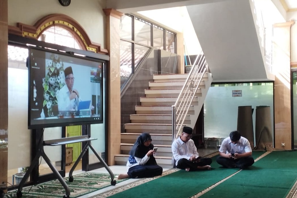 Sejumlah Sekolah di Kulonprogo Sudah Terima Bantuan Smart TV