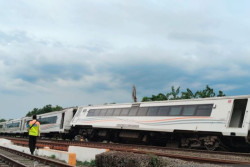 KA Purwojaya Anjlok di Bekasi, Jalur Rel Masih Diperbaiki