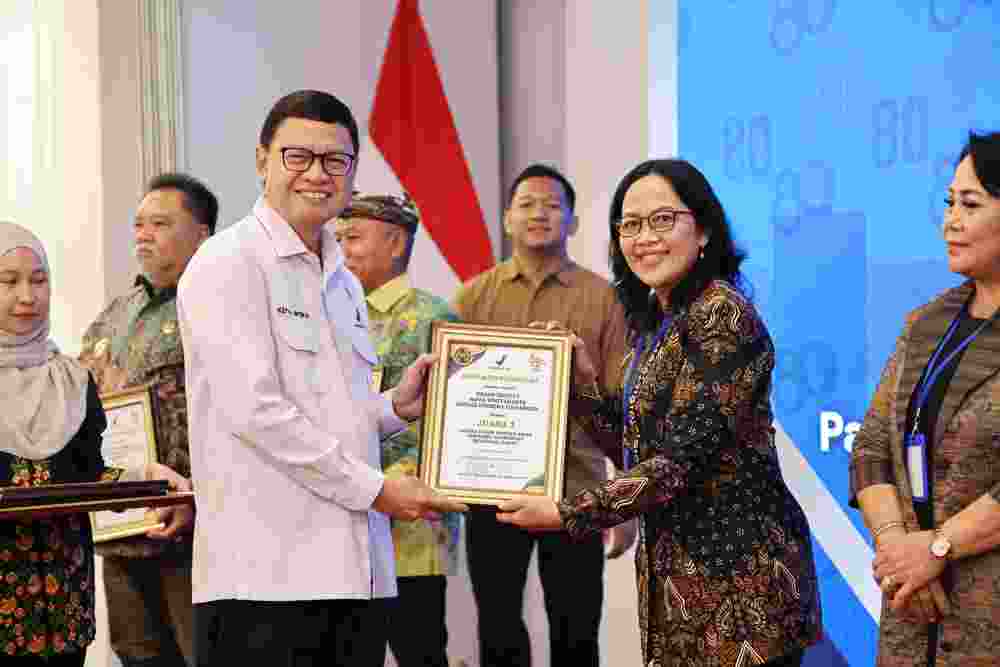 Pasar Sentul Raih Penghargaan Pasar Pangan Aman Terbaik dari BPOM RI