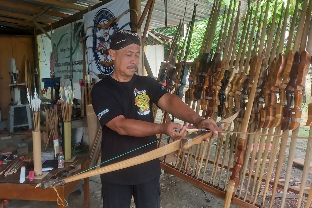Perajin Jemparingan Kulonprogo Bertahan di Tengah Sepinya Pasar