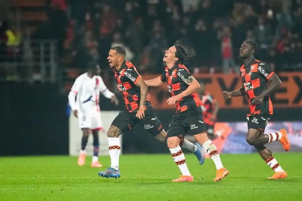 Lorient Vs PSG, Skor 1-1, Posisi Puncak Les Parisiens Terancam