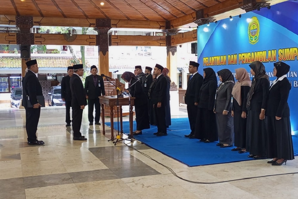 Bupati Bantul Lantik Lima Pejabat Baru, Ini Pesannya