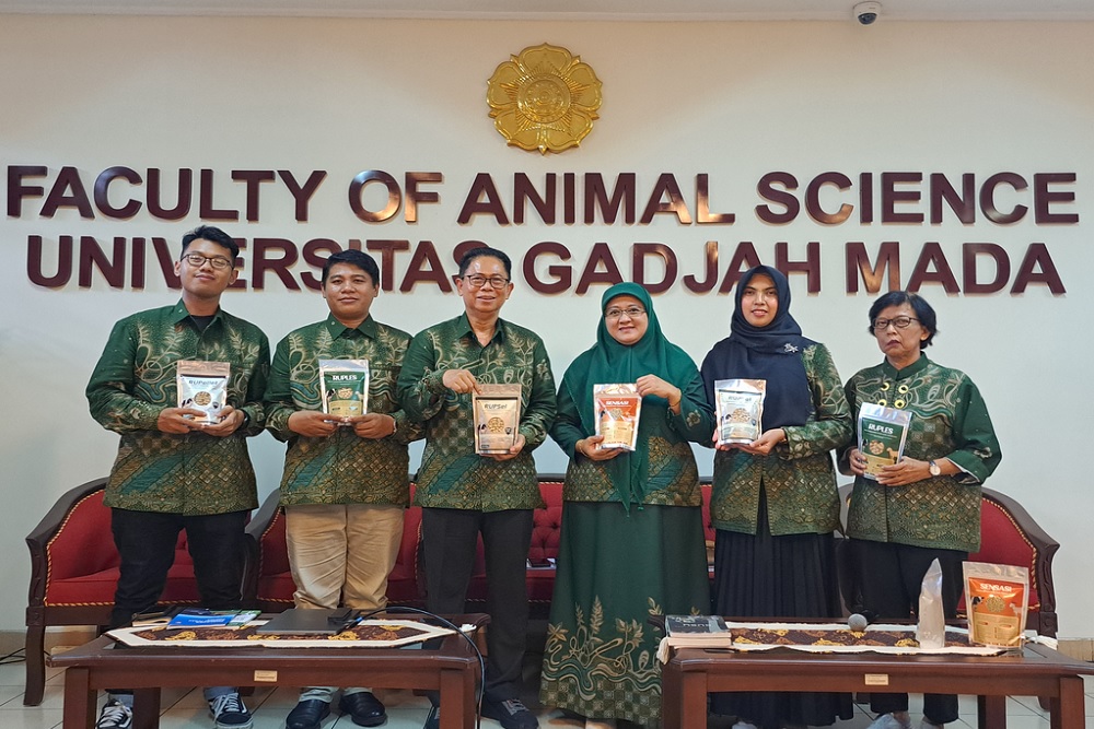 UGM Kembangkan Booster Pakan untuk Tingkatkan Produksi Susu Sapi