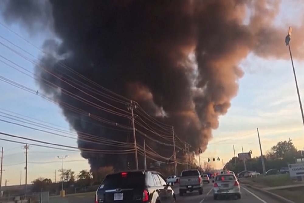 Pesawat Kargo UPS yang Meledak Angkut Bahan Bakar dan Paket Besar