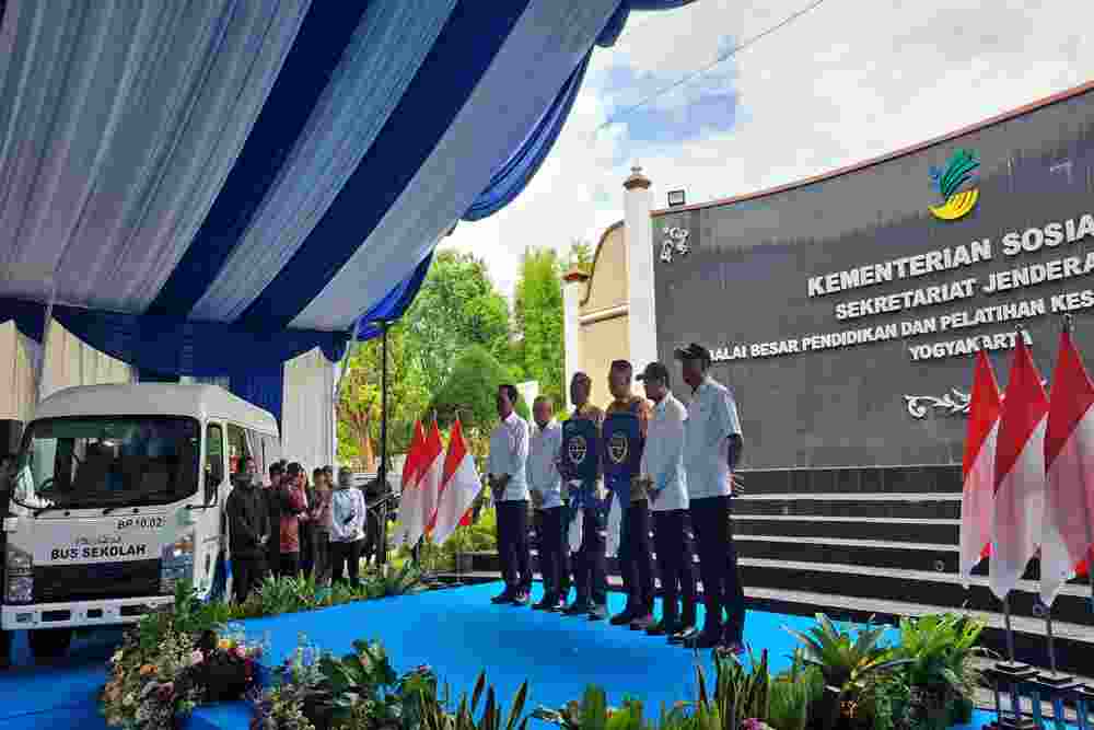 Bus Sekolah Rakyat Segera Digunakan untuk Keliling Museum di DIY