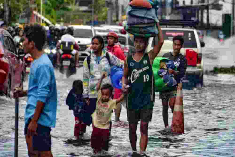 Topan Kalmaegi Tewaskan 114 Orang, Filipina Tetapkan Bencana Nasional
