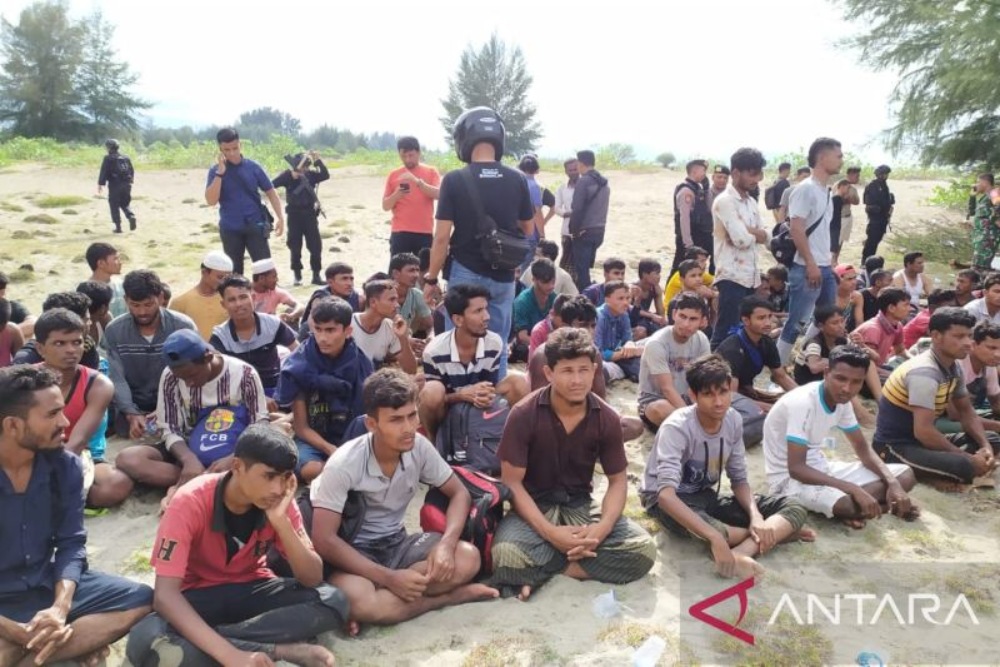 Kapal Bawa 100 Imigran Rohingya Terbalik di Perairan Malaysia