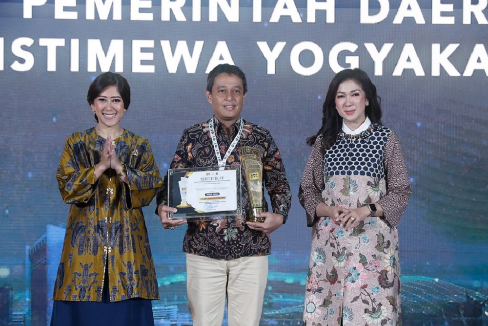 Anugerah Media Humas 2025, DIY Jadi Juara Umum Nasional