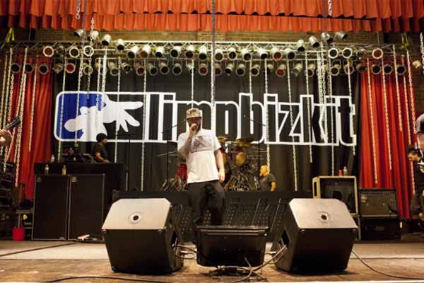Dukung Putin, Fred Durst Bikin Estonia Coret Konser Limp Bizkit