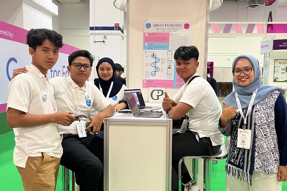 Tim Praxis High School Raih Juara 2 Kompetisi AI Asia