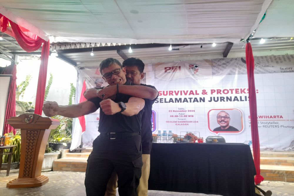 Jurnalis Jogja Dibekali Teknik Bertahan dan Pencegahan Konflik