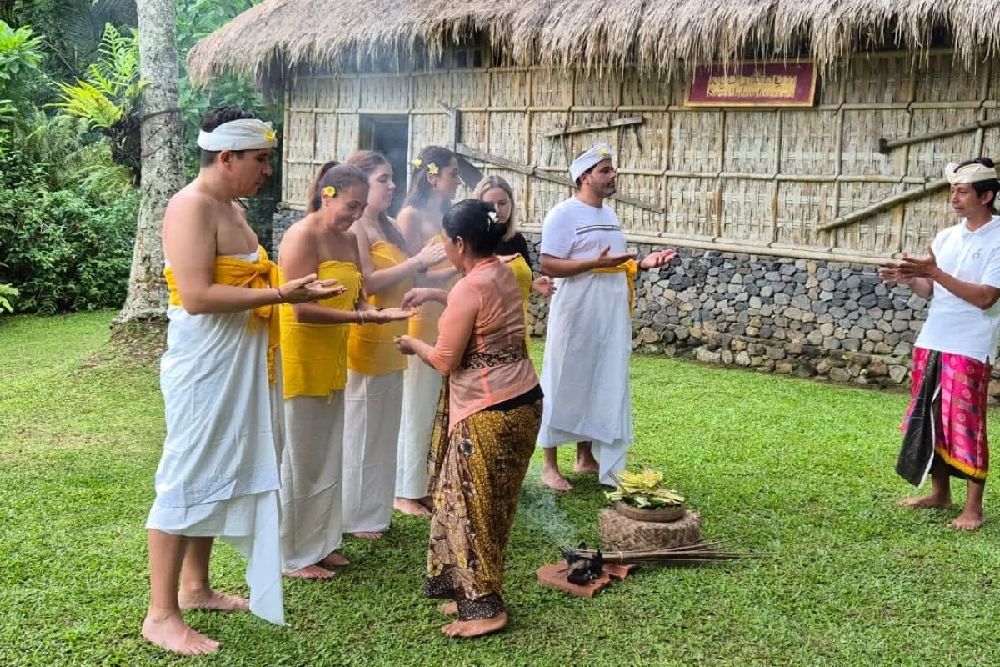 Kemenpar Kenalkan Wisata Banyuwangi-Bali ke Pasar Global