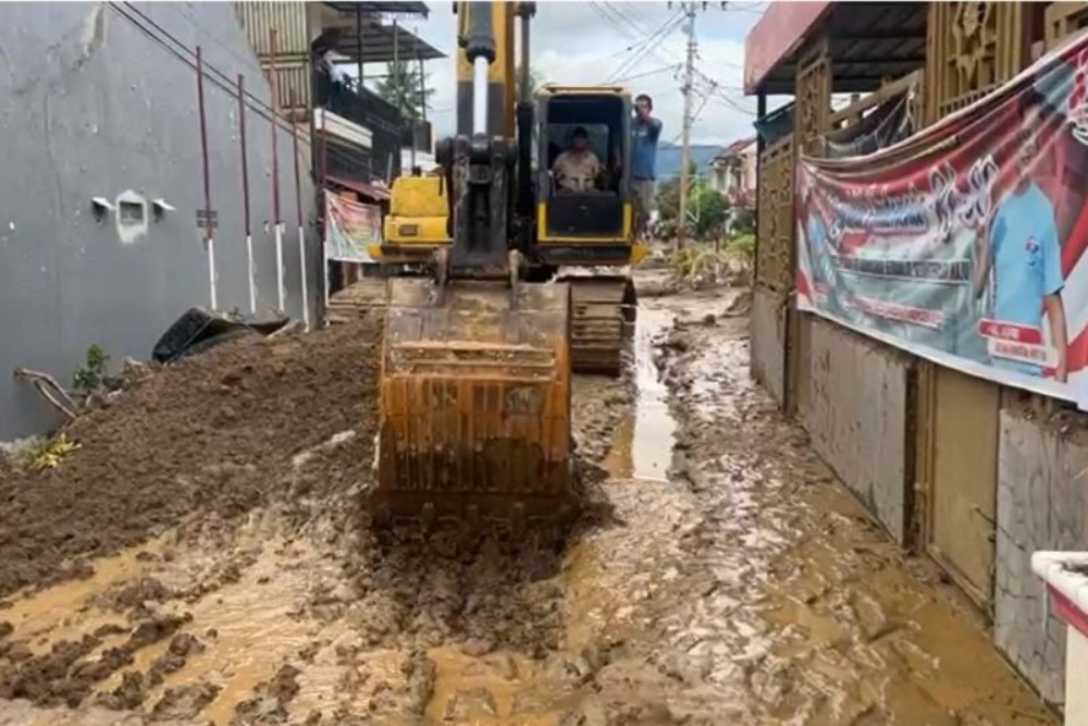 Penanganan Bencana Sumbar Dipercepat, 129 Meninggal dan 118 Hilang