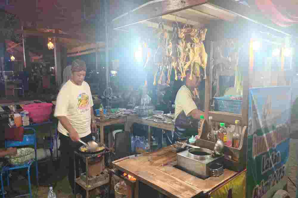 Syukuran Ditetapkan Sebagai WBTB, 3.025 Bakmi Ludes Disantap Warga