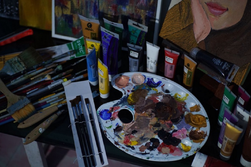 Kenapa Peralatan Seni Sekarang Lebih Beragam dan Spesifik?