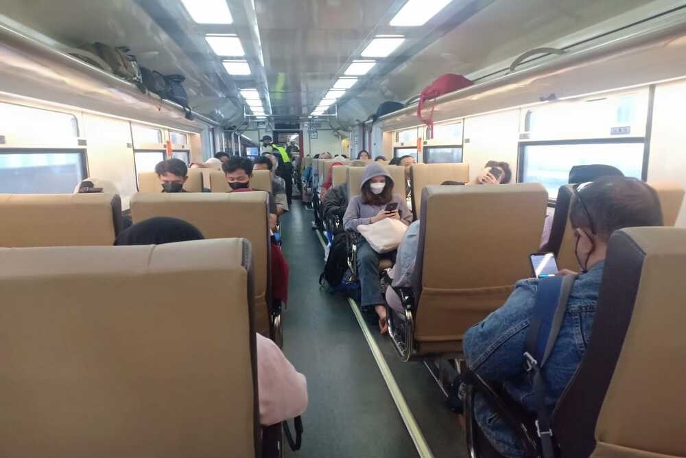 Jadwal Lengkap KA Bandara YIA-Tugu Jogja Selasa 23 Desember 2025