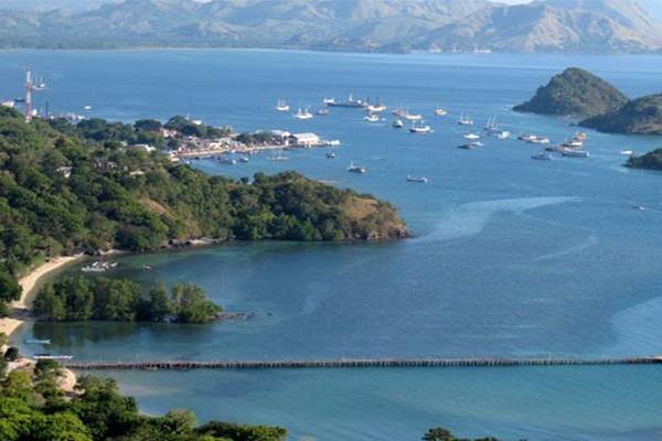 BMKG Peringatkan Gelombang Tinggi Labuan Bajo hingga Akhir 2025