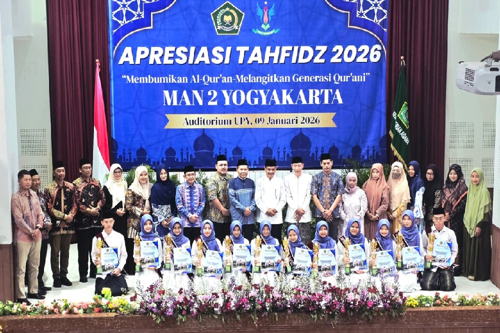 MAN 2 Yogyakarta Kukuhkan 188 Hafidz Al-Quran