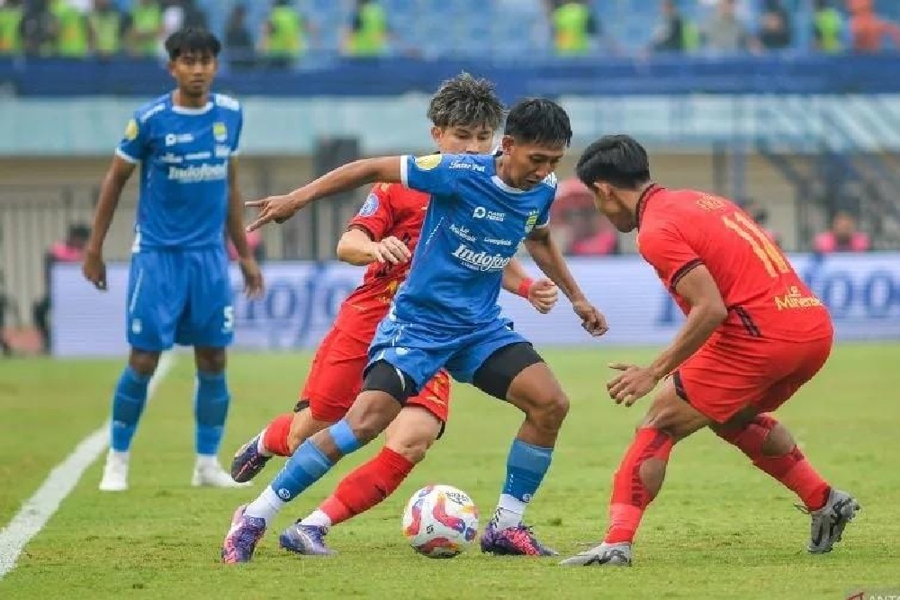 Prediksi Skor Persib vs Persija, H2H dan Susunan Pemain