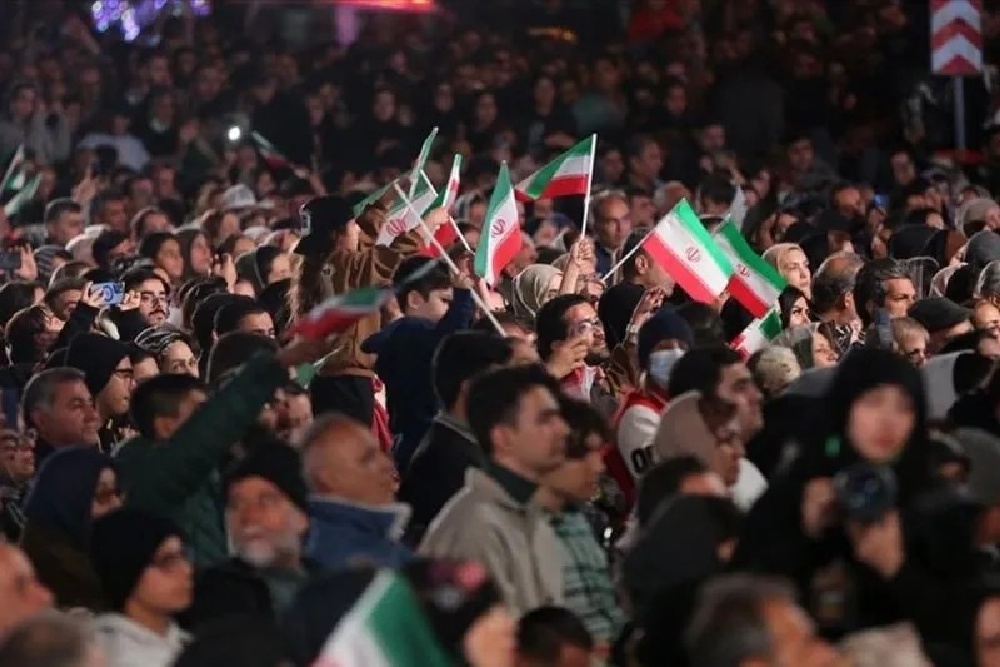 Trump Pertimbangkan Serangan ke Iran di Tengah Aksi Protes