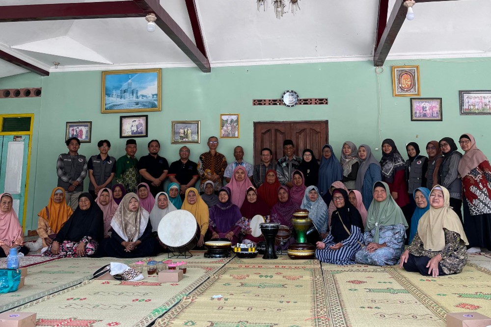 Prihatin dengan Kondisi Lansia, UAD Bentuk Kampung Lansia di Sedayu