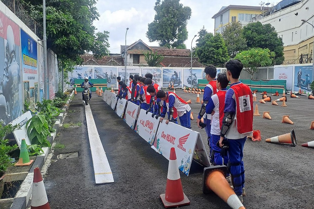 Astra Motor Jogja Edukasi 30.000 Pengendara Lewat Kampanye Cari_Aman