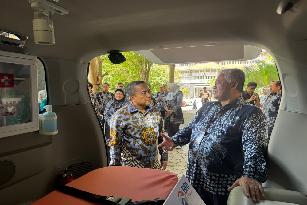 Ambulans BRI Perkuat Fakultas Kedokteran dan Layanan Kesehatan UNY