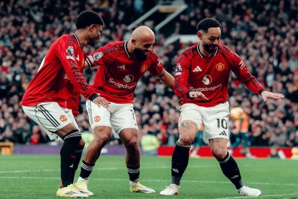 Manchester United Menang Dramatis 3-2 atas Fulham di Pengujung Laga