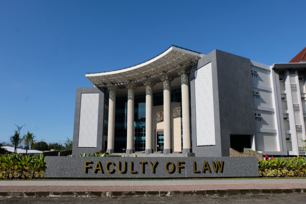 FH UII Peringkat Pertama PTS Nasional Versi THE WUR 2026