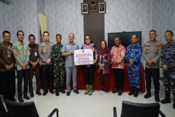 Bupati Gunungkidul Salurkan Bantuan Korban Bencana Tapanuli Tengah