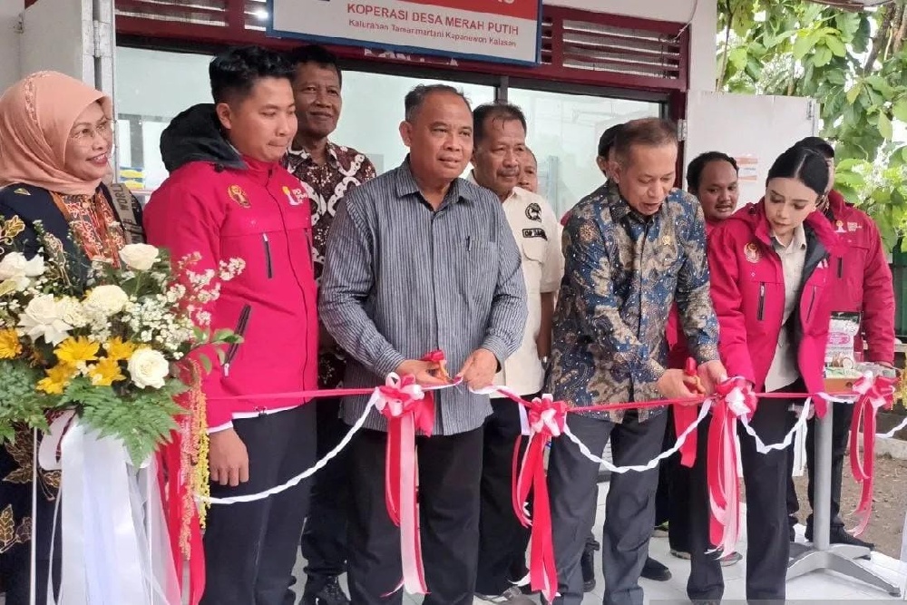 Menkop Resmikan Produk UMKM HIPMI DIY Masuk Gerai KDKMP