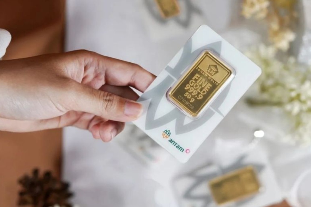 Harga Emas Anjlok Lagi, Cek Antam, UBS, Galeri24